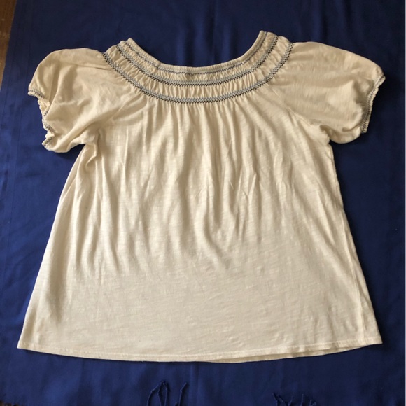 Old navy top size XS - Picture 4 of 4